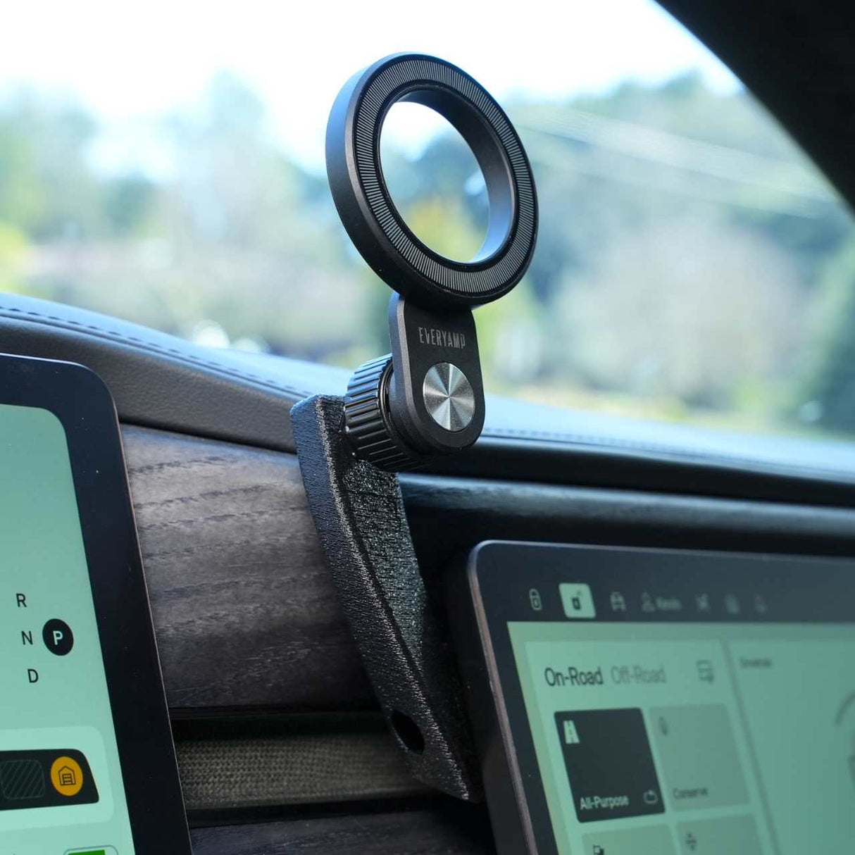 EveryAmp MagSafe-compatible magnet mount installed in a Rivian R1T