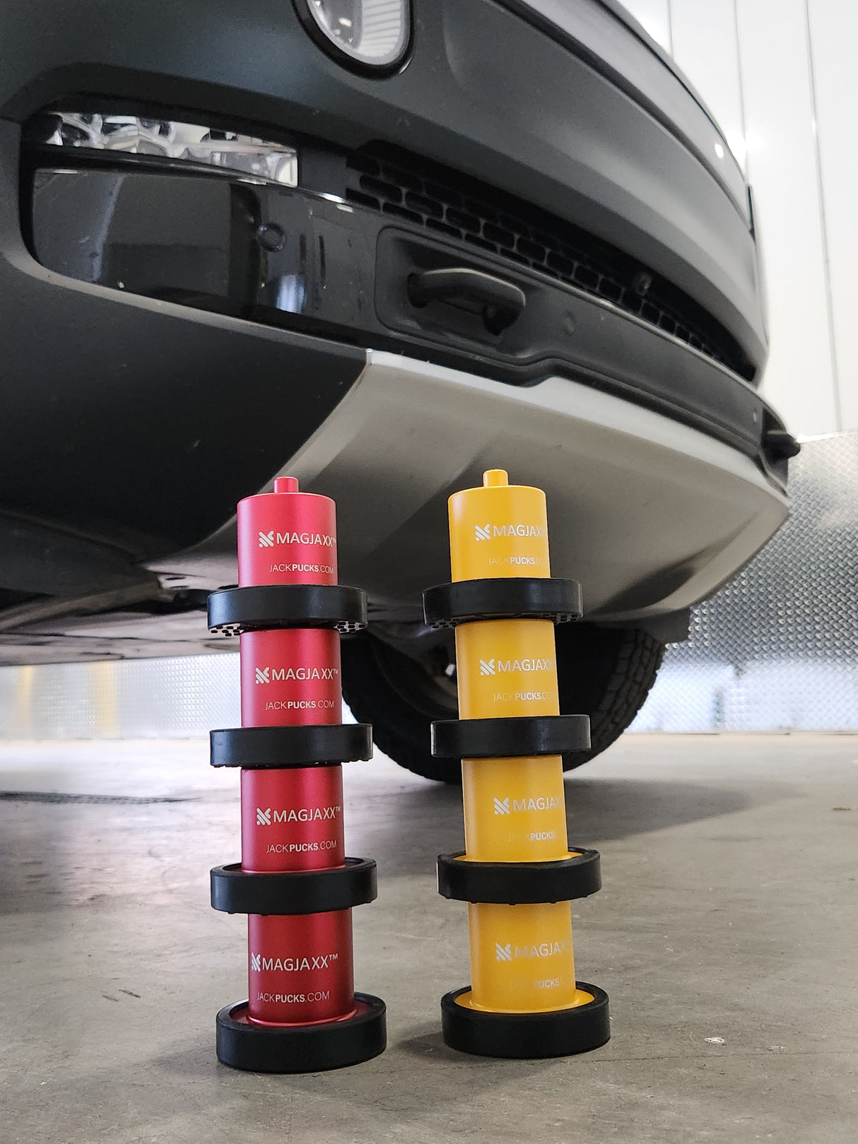 No. 1 Selling Rivian Magnetic Jack Puck Kit to Change or Rotate Tires